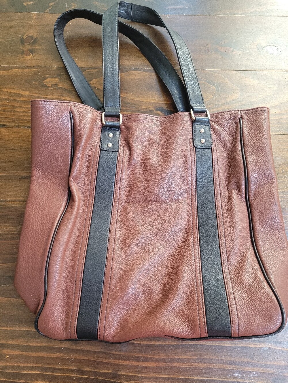 Brown Leather Tote Bag Hadaki Black Straps Magnetic Closure Fall School Work
